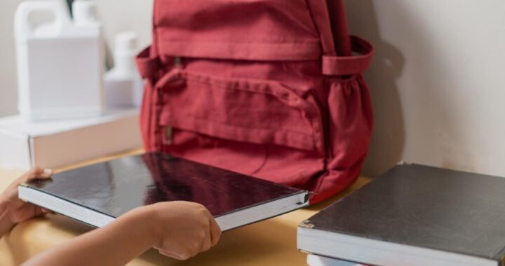 odkryj-j--zyk-polski-w-ostrowskiej-bibliotece------auto-3572