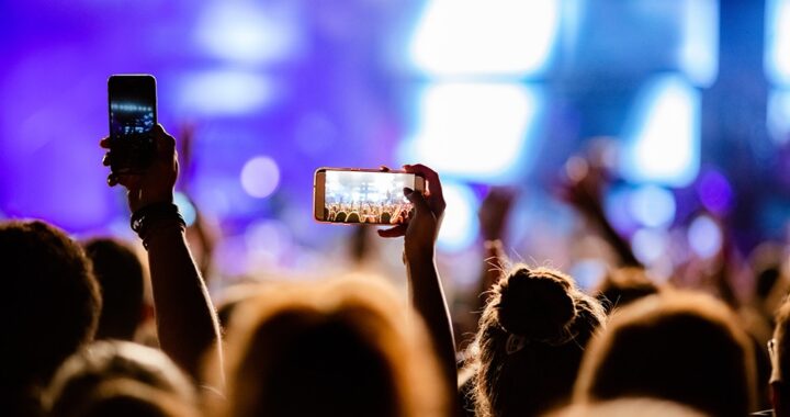 pawe---berkowski-w-naszej-bibliotece-----wyj--tkow-auto-1765