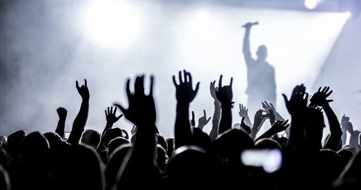 weekend-pe--en-emocji-w-ostrowskim-centrum-kultury-auto-1774